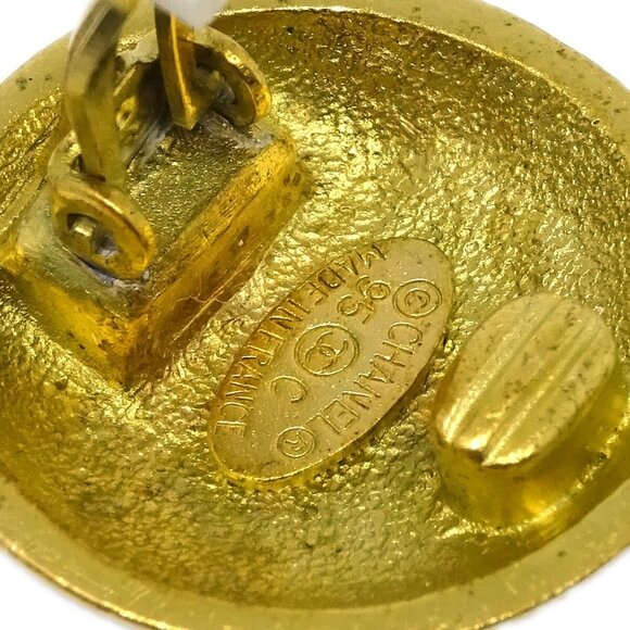 Chanel Button Earrings Clip-On Gold 95C - Picture 4 of 4